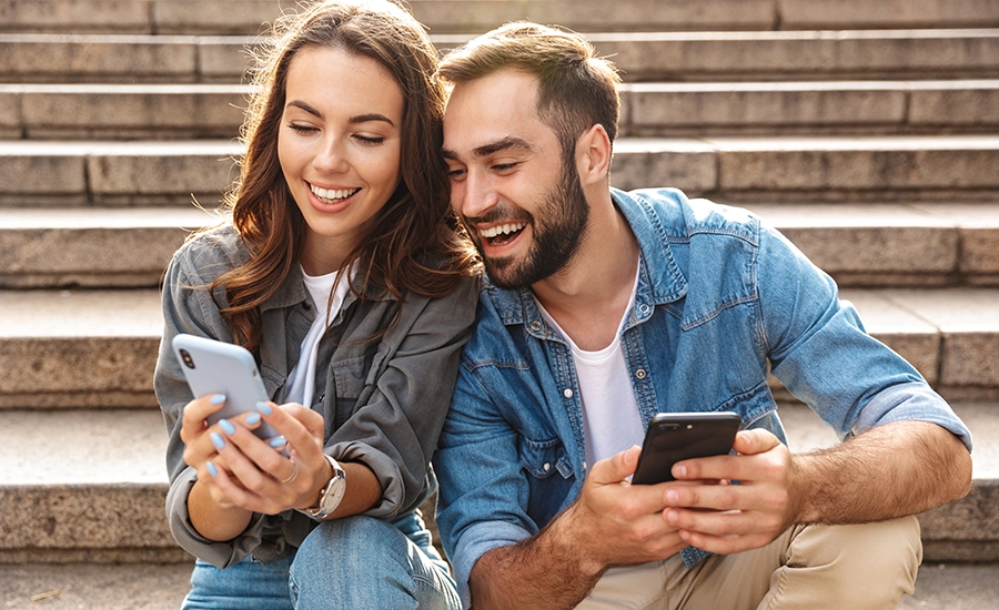 couple looking at phone